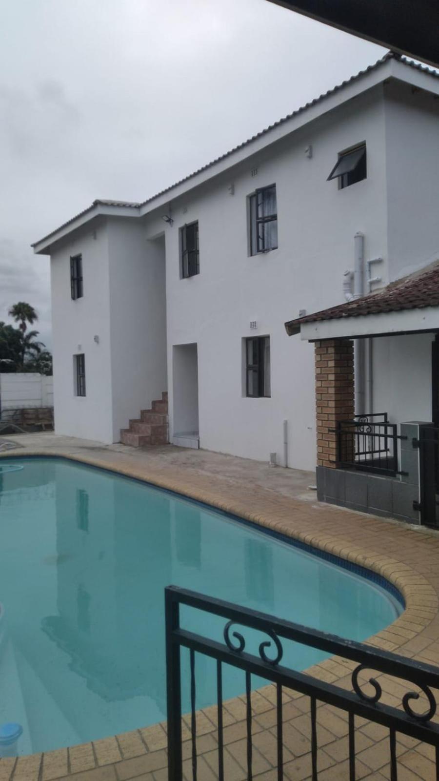 Jnc Lodge Richards Bay Exterior photo